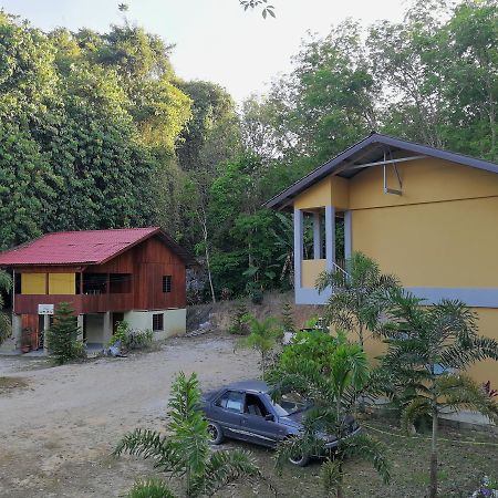 Country House Pulai Holiday Village Gua Musang Εξωτερικό φωτογραφία