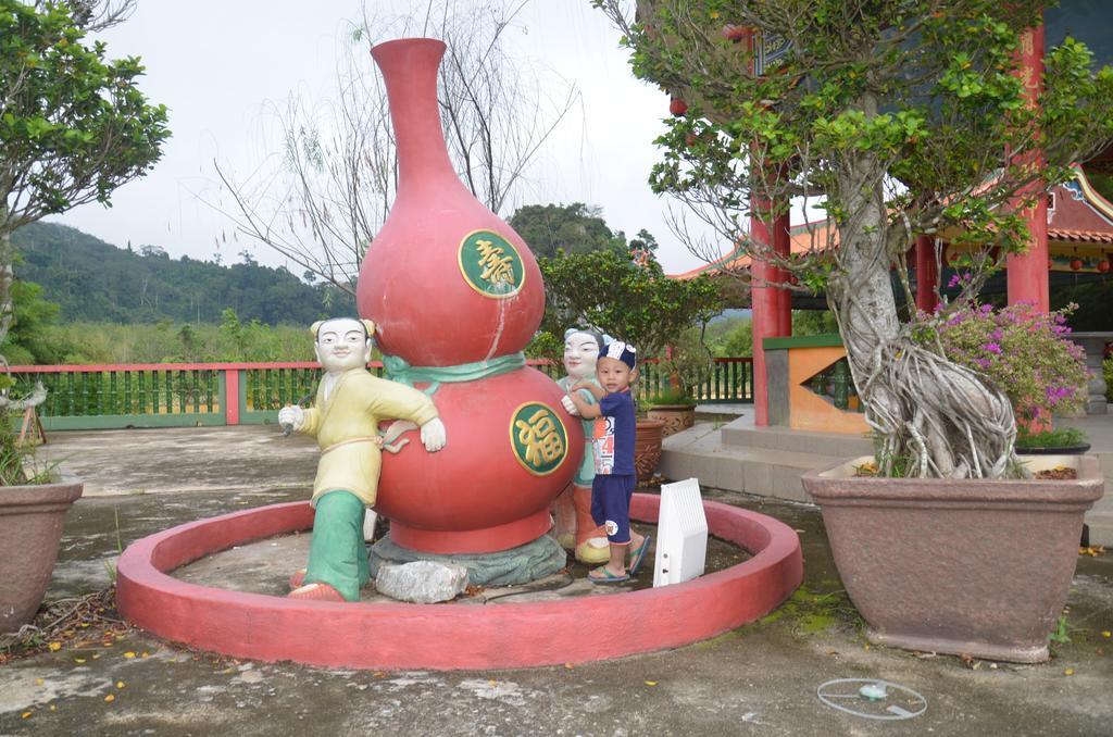 Country House Pulai Holiday Village Gua Musang Εξωτερικό φωτογραφία